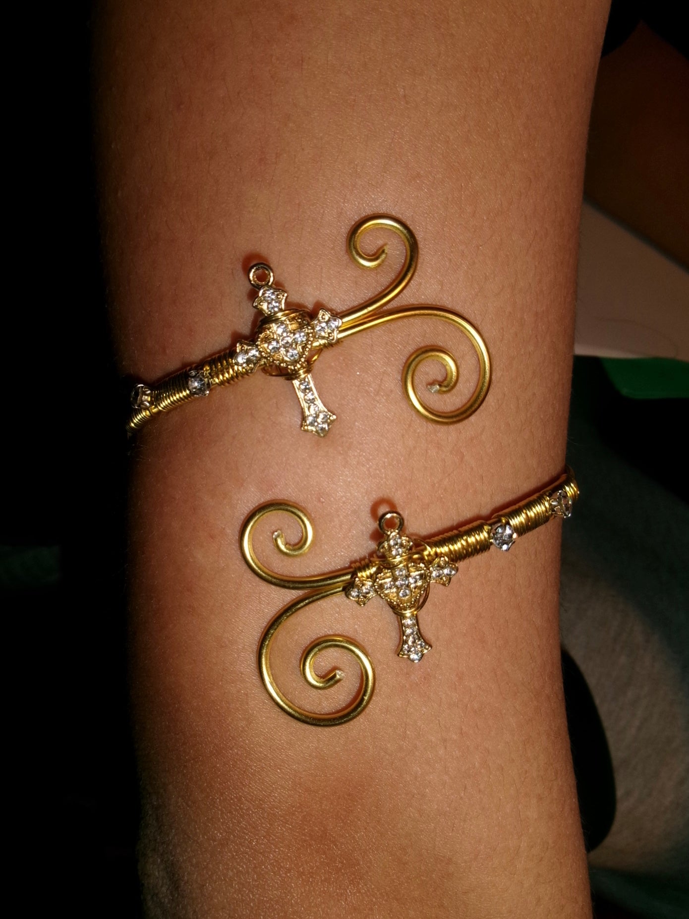 Arm cuff