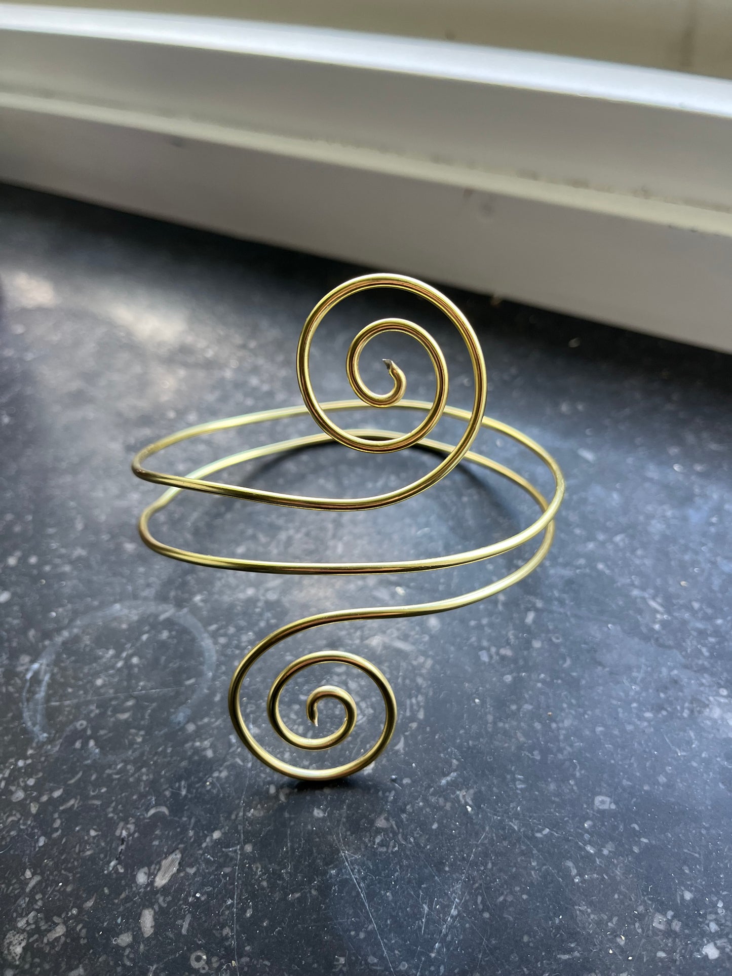 Enkel tunn armcuff (2mm)