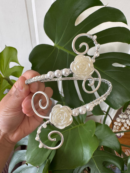 ✨Prom arm cuffs✨