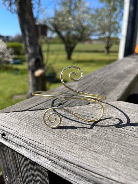 Enkel tunn armcuff (2mm)