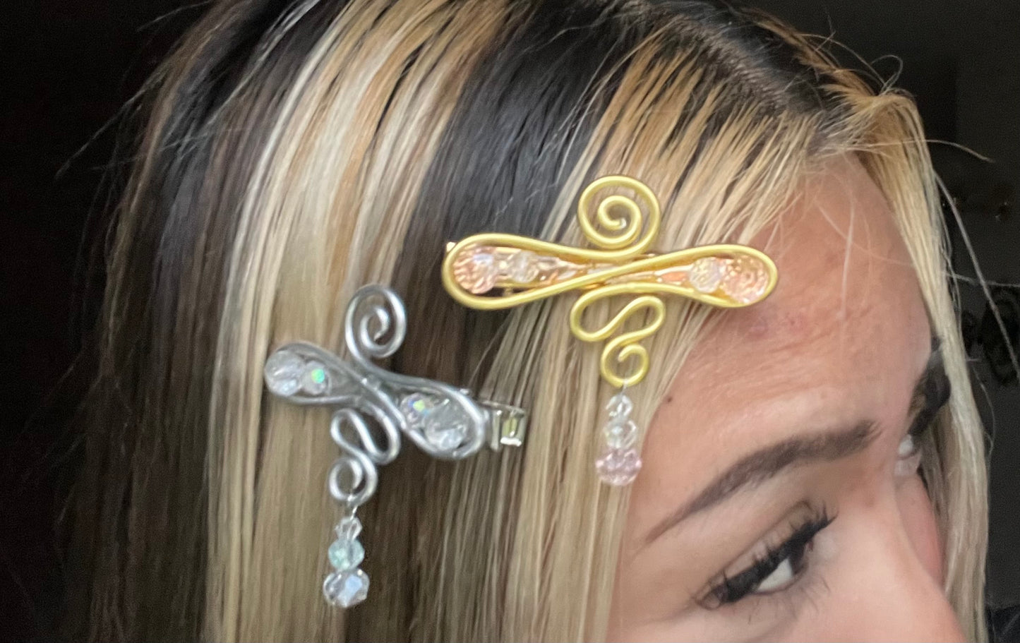 Trollslända hårklämma