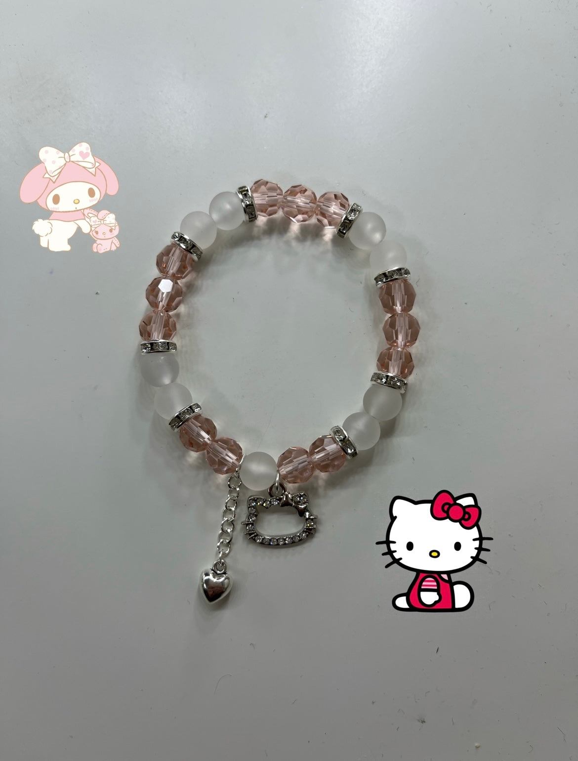 Hello Kitty armband