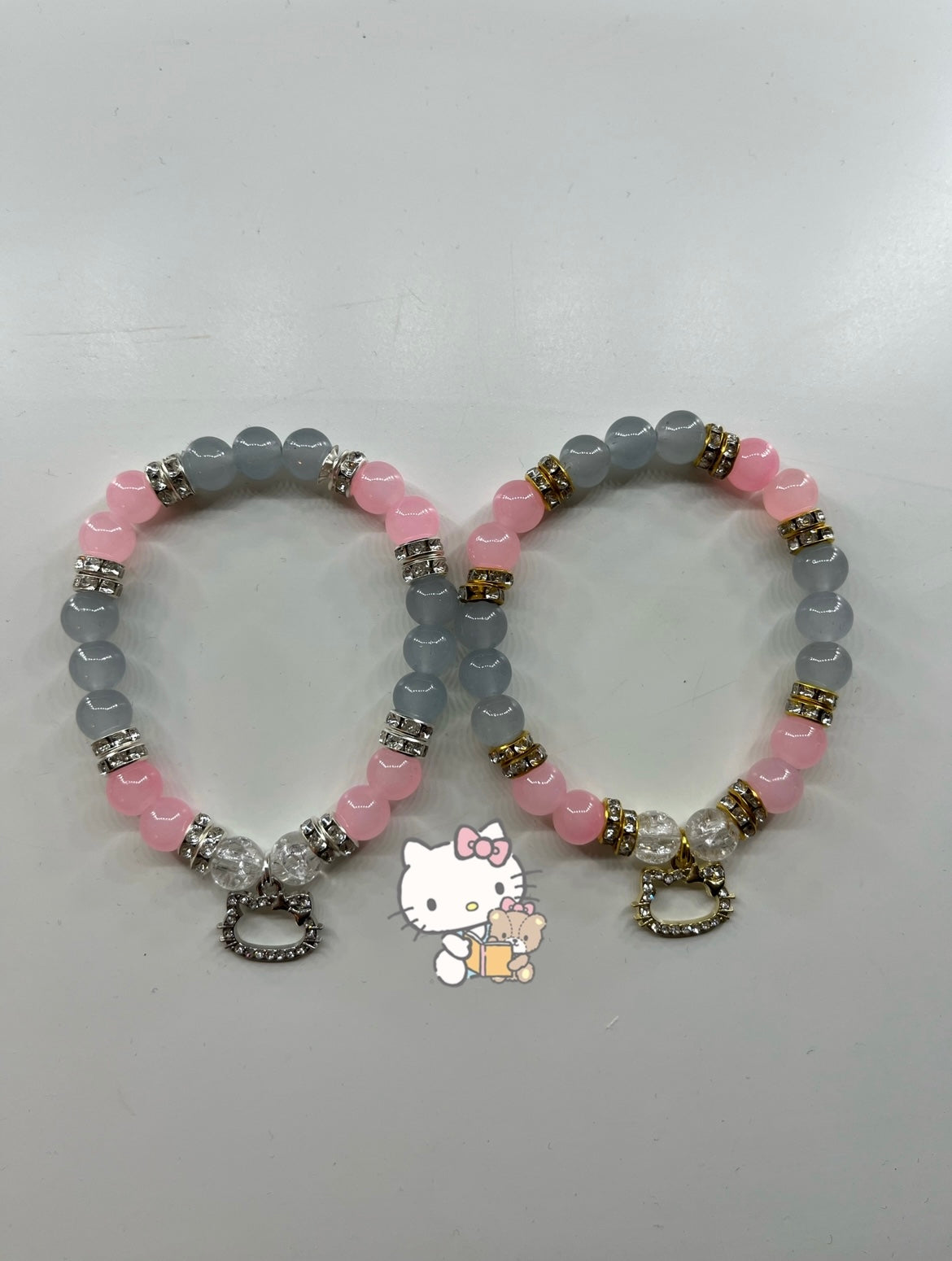Hello Kitty armband