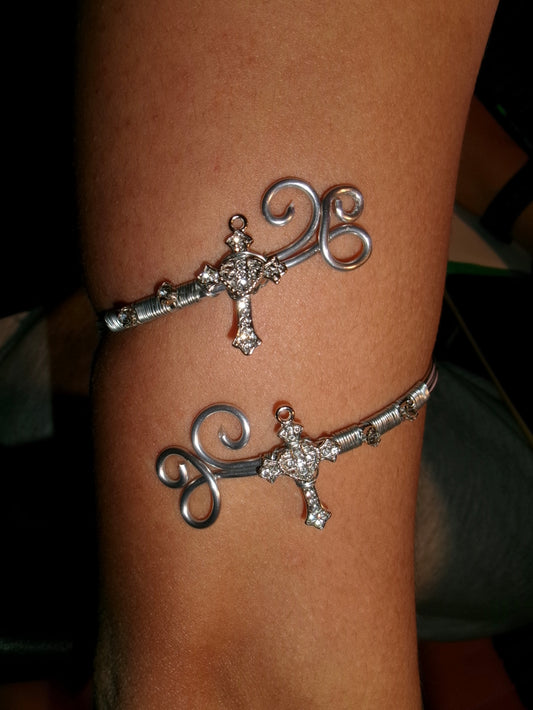Arm cuff