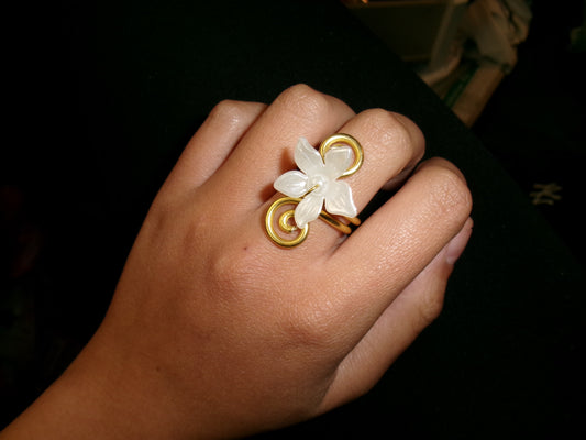 Blomma ring