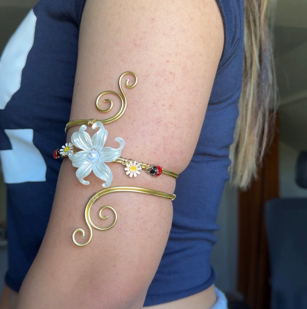 Arm cuff